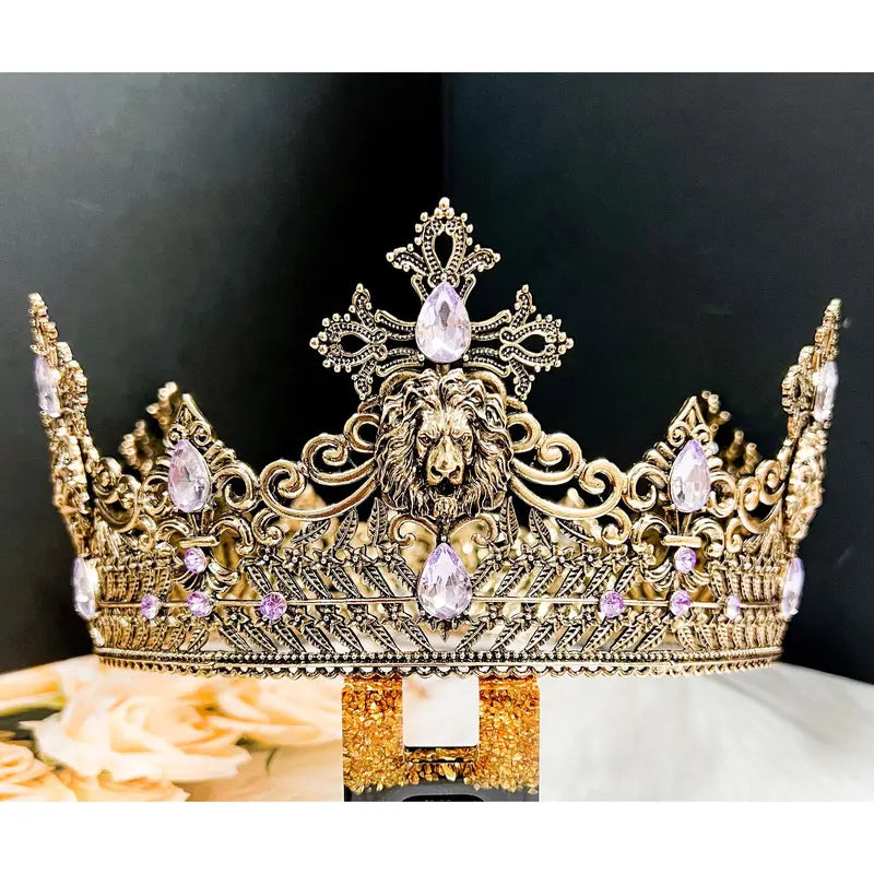 Antique Silver Crown With Green Gem Accents