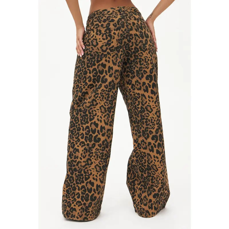 Leopard Print Wide-Leg Denim Jeans in Brown