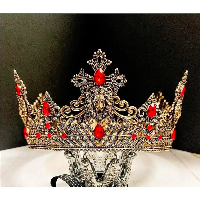 Antique Silver Crown With Green Gem Accents